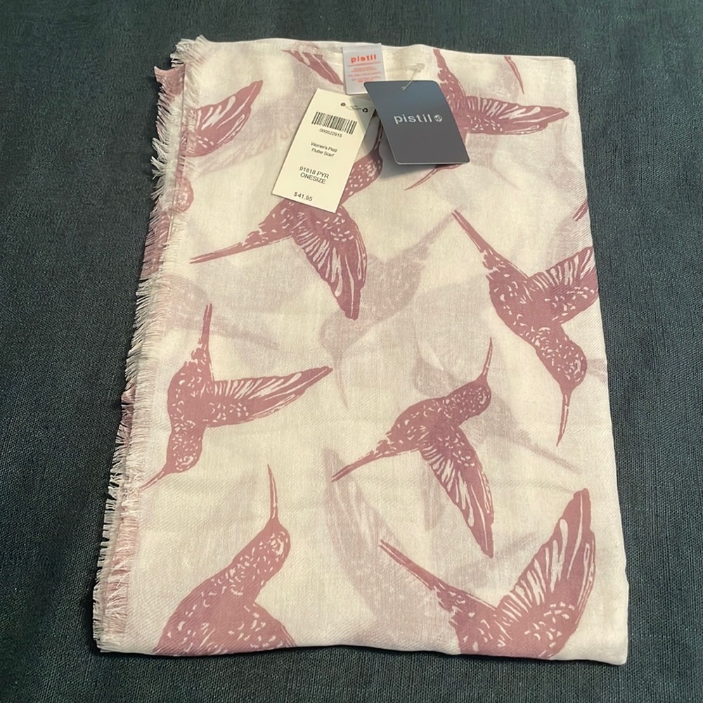 NWT scarf